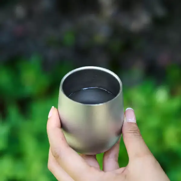 钛杯