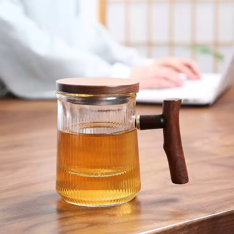 水杯