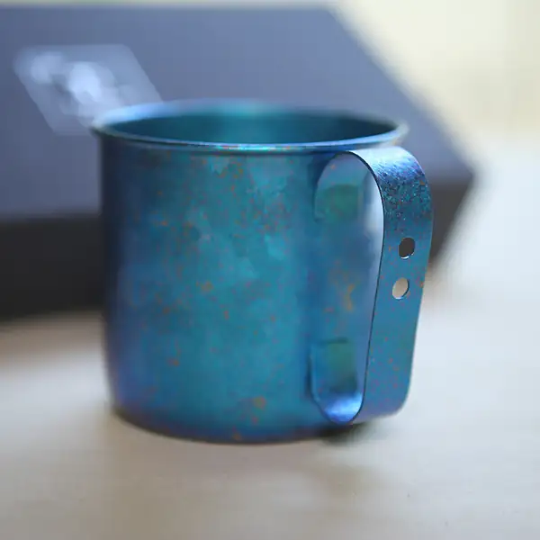纯钛马克杯杯柄设计细节展示 纯钛马克杯杯柄设计细节展示